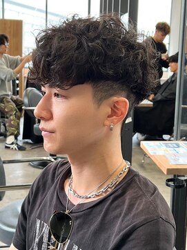 エルマーク 枚方(L-MARK) 波巻きパーマスパイラルパーマツイストスパイラルパーマメンズ