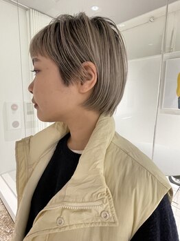 エト(eto)の写真/トレンド発信サロン”eto”が提案する「自分らしさ」を楽しむショート・ボブStyleに