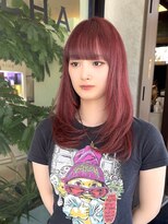 ジゼラ(GISELA)&nbsp;レイヤーカット ピンクベージュ ボルドー  ブリーチカラー