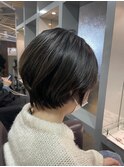 ショートボブ