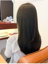 マーリャヘアー(mallia hair)&nbsp;透明感たっぷりオリーブグレージュ