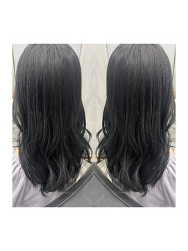 ジーナ 新宿(Zina) ブルーブラック♪