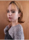 レイヤーカットハッシュカット顔まわりミディアムロング