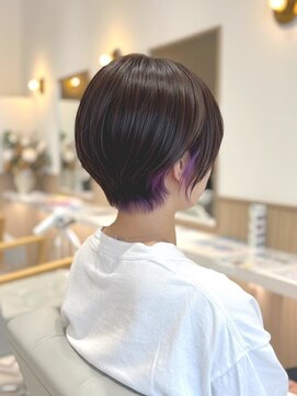 アビエブラン 若江岩田(abije blanc) 耳かけショート × インナーパープル【若江岩田駅】