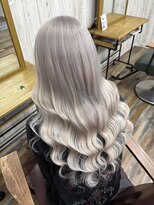 ヘアスタジオワン 藤沢店(HAIR STUDIO ONE)&nbsp;ホワイトシルバー