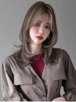 レア 新越谷(LEA) 上品くびれレイヤー × グレージュ