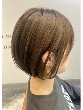ナンクス(Nanqus) 丸みショートボブ