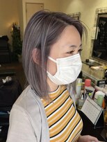 サムブリッジ(SOMEBRIDGE)&nbsp;★シルバーグレーのグラデーションカラーボブ【SOMEBRIDGE】