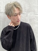 シルバーミディアムウェーブアップバング