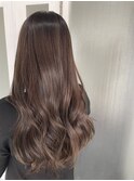 アッシュグレージュ