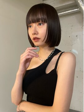 ノラ シブヤ(NORA) フェイスレイヤー/切りっぱなしボブ/ストレートパーマ