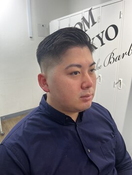 クロムトウキョウ ザ バーバー 新宿本店(CHROM TOKYO the Barber) フェードスタイル