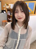 ハニー 町田(HONEY)&nbsp;顔周りレイヤー　小顔レイヤーカット　ライトベージュ
