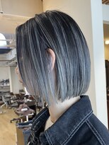 ブリッツレボルト(BLITZ R EVOLUT) パツっとボブ×バレイヤージュS