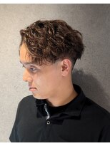 クフィア メンズヘアー カンポ 天王寺店(CUFFIA MEN'SHAIR CAMPO)&nbsp;波巻きパート×フェード／ベリーショート／ニュアンスパーマ