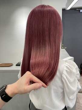 ルーブ トウキョウ(Loob. TOKYO) ハイトーンカラーミルクティーピンクベージュレイヤーカット韓国