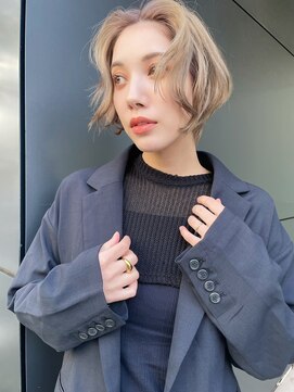 トルネード(TORNADO) 外国人風ショート ベージュ ハンサムショート カーテンバングt29