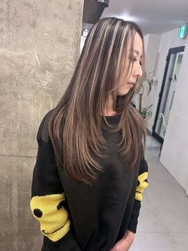 キング 枚方店(K!ng) 縮毛矯正髪質改善ハイライトレイヤーカット枚方美容室エクステ