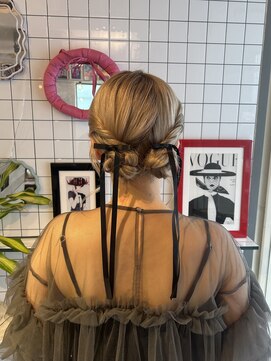 ヘアー アレス(hair ales) ツインアレンジ　リボン
