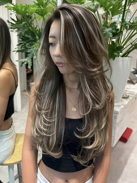 ディモアンド 表参道(Dimo&) ハイライト/黒髪カタログ/クラゲヘアー/オリーブグレー