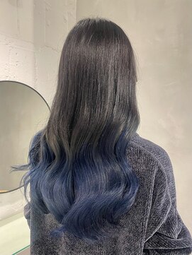 フォト 新宿(foto) ロングレイヤーカット グラデーションカラー ブルージュ