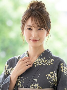 と和 巣鴨 浴衣30代大人のルーズお団子ハイシニヨン