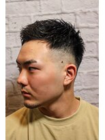 グレイスフルバーバー 新宿パークタワー店&nbsp;新宿理容室で男らしいビジネスフェード／メンズカット