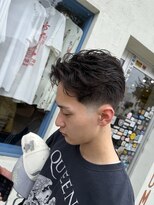 フォーコーナーズカットショップフェイビーズ 名古屋西(FourCornersCutShop favey's) テーパーフェードで創るショートパートスタイル