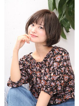 アクト(ACT) アッシュベージュショートボブ