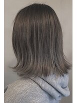 レセ 新松戸駅前店(Laissez)&nbsp;外ハネ切りっぱなしグレージュボブ　【レセ新松戸駅前店】