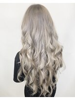 トリニティ(trinity)&nbsp;☆外国人風カラー☆プラチナシルバー