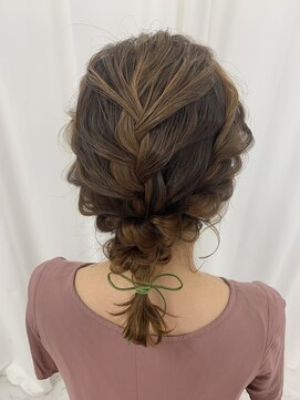 アリー(ALLIE´) 〇モコモコ編み下ろし【totalsalon GRACE】