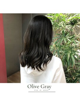 アパルトメント ジェシカ(l'appartement de Jessica) オリーブグレイ