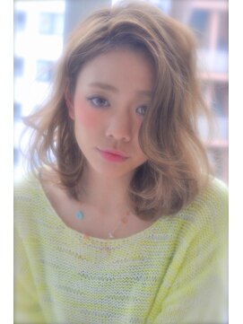 サングース(Sungoose) sungooseスウィングショートレイヤーボブラフウェーブ