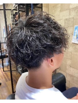 ルチア(HAIR&MAKE LUCIA) ツイストスパイラルパーマ