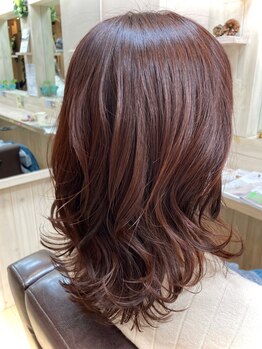 シップス ヘアブース(ship's hair booth)の写真/【92％天然由来のヴィラロドラカラー取扱店】低刺激で髪と頭皮に優しく、艶やかな髪に☆