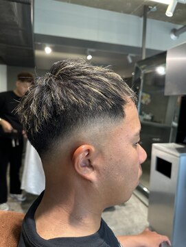 ブルーノ(BRUNO) スキンフェード