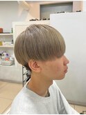 ミルクティーベージュ　ハイトーン/メンズパーマ