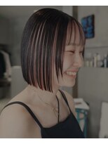 ハウ 心斎橋(how)&nbsp;20代30代伸ばしかけインナーカラーピンクベージュ外ハネ無造作