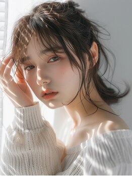 エレノア 梅田店(Eleanor)の写真/こなれ感は顔周りから。さりげなく、今っぽく。1mmにこだわる繊細なカットで自然体なのにあか抜ける。
