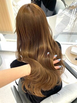 ハニー 町田(HONEY) 韓国風巻きレイヤーカット ミルクティーベージュ 町田髪質改善