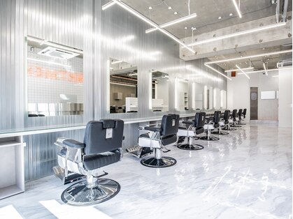 エイト メン 那覇新都心店(EIGHT MEN)の写真