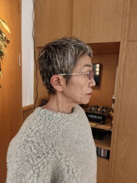 ロジエ(ROSIER) スパイキーショート