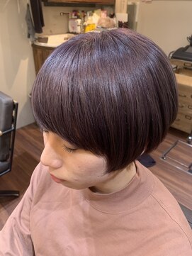 ヨナサン(Yona Saint) アメジストカラー。