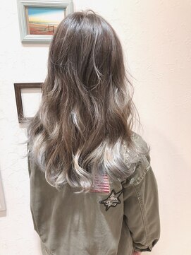 ティティ(TiTi) ミルクティーカラーグラデーションカラー[TiTi_栗林れい]