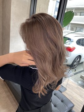 リエンス(RIENS) 【RIENS】ダブルカラーベージュ×山本優舞