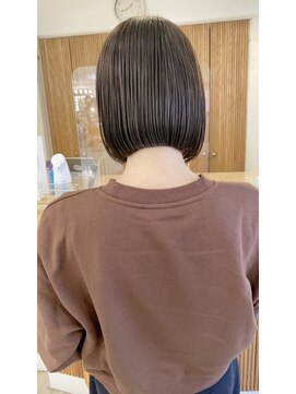 モリオ フロム ロンドン 大宮2号店(morio from London) 【なかじま ひびき】コンパクトワンレンボブ