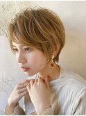 20代30代ひし形クビレ耳掛け束感小顔スウィングショート