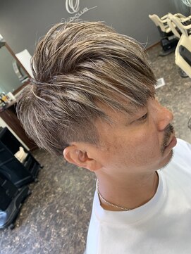 オークラブヘアースタジオ(O-CLUB hairstudio) メンズ白髪ぼかしハイライト