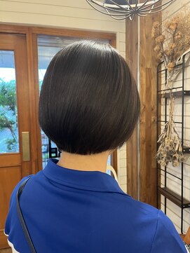 リリー(Lily) 《Lily*渡邊》大人可愛い＊ミニボブ